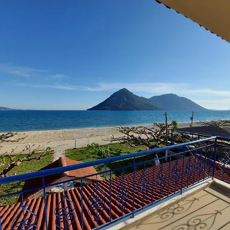 Hotel Delfinia