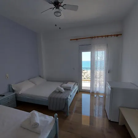 Delfinia Hotel Mytikas (Aetolia-Acarnania)