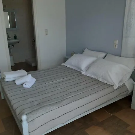 Hotel Delfinia Mytikas (Aetolia-Acarnania)